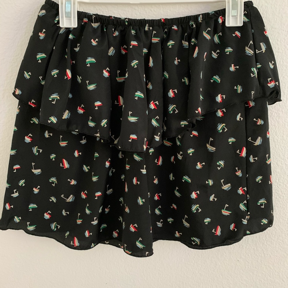 Strapless top w/ sail boat print